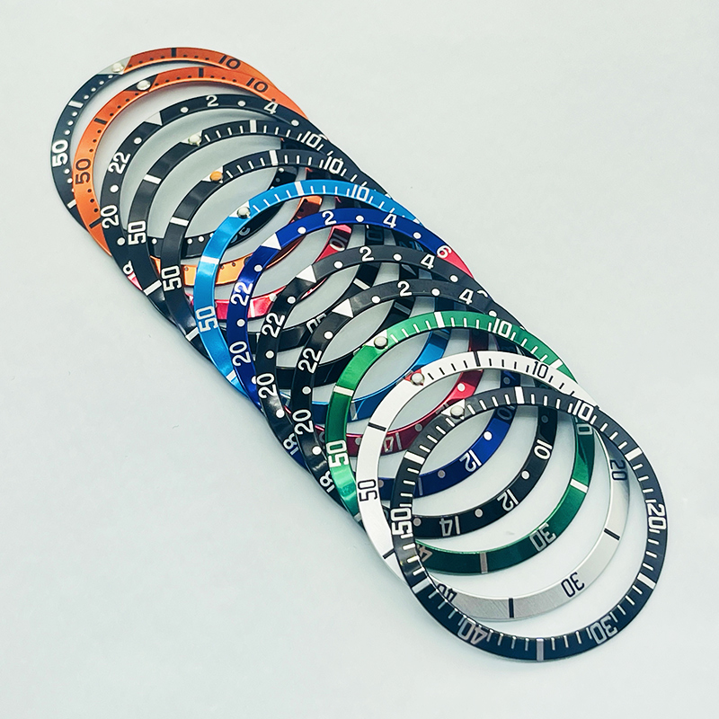 36.5mm Curved Aluminum Watch b - огляд і ціна Reel Case